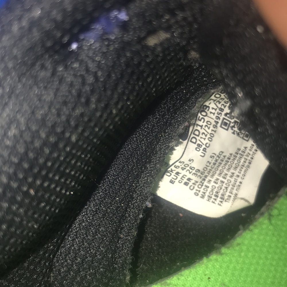 Nike Dunks - image 3